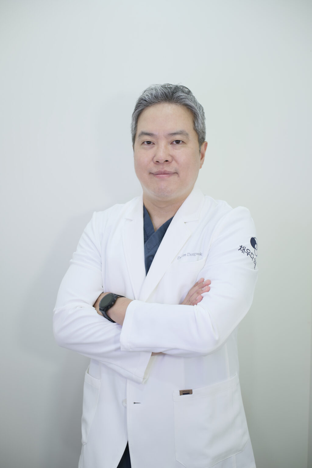 이동욱 원장